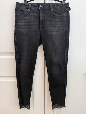 Joe's Jeans Black Washed Low-Rise Skinny Jeans with Raw Hem Size 31